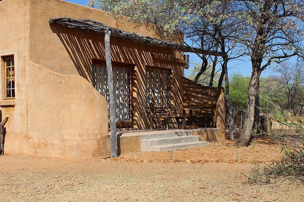 Harnas Wildlife Foundation Gobabis Exterior foto