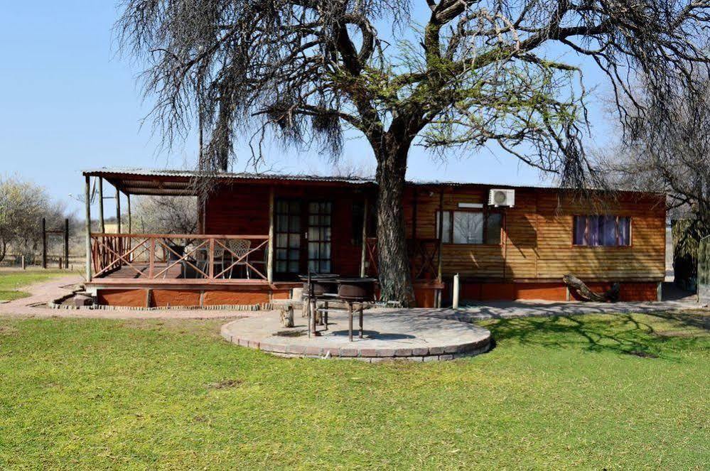 Harnas Wildlife Foundation Gobabis Exterior foto